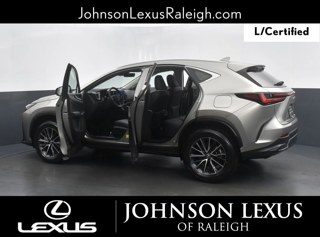 Used 2024 Lexus NX 250 FWD image 29