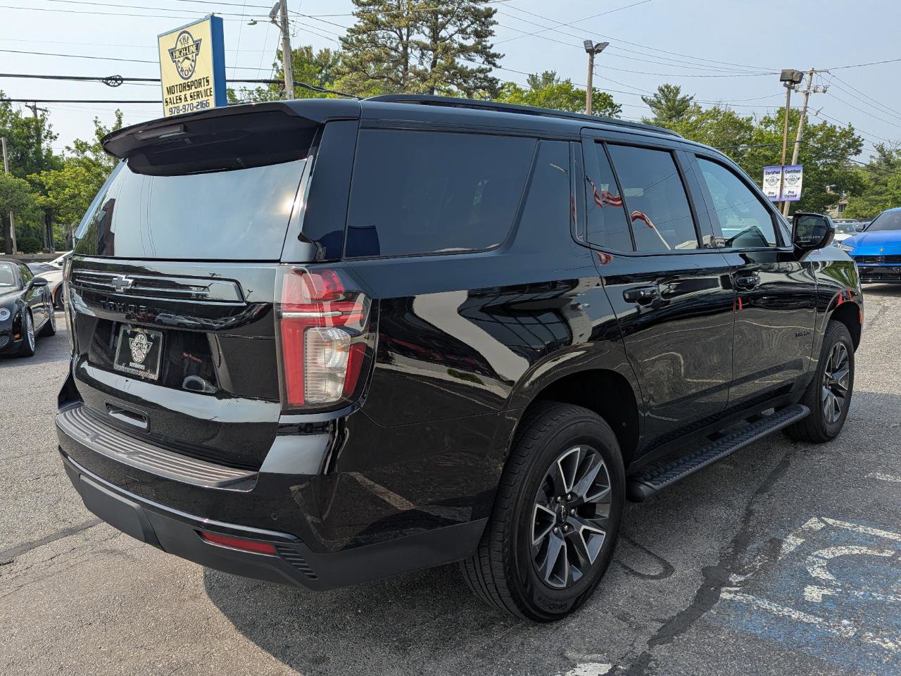 Used 2023 Chevrolet Tahoe Z71 AWD/4WD image 7