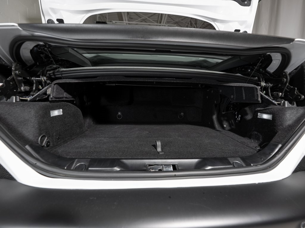 Certified 2023 Ferrari Portofino M image 34