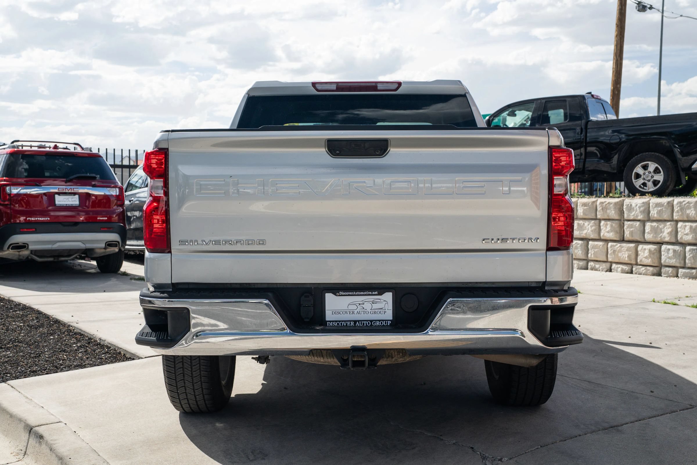 Used 2022 Chevrolet Silverado 1500 Custom RWD image 6