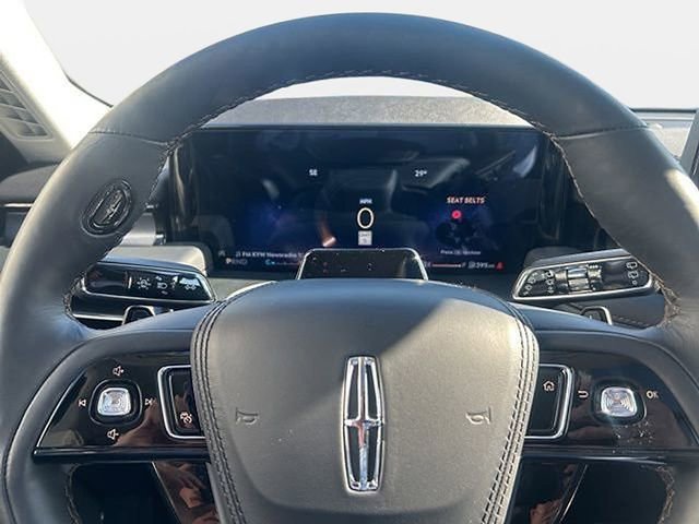 New 2026 Lincoln Aviator Premiere image 18