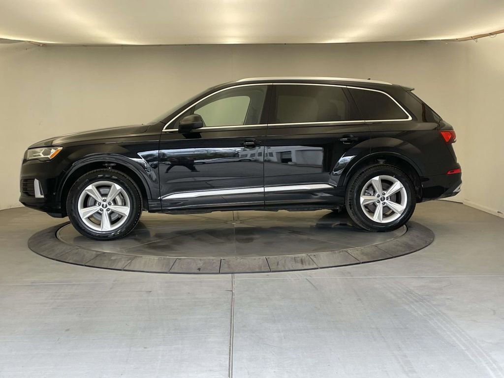 Used 2023 Audi Q7 2.0T Premium w/ Convenience Package image 2