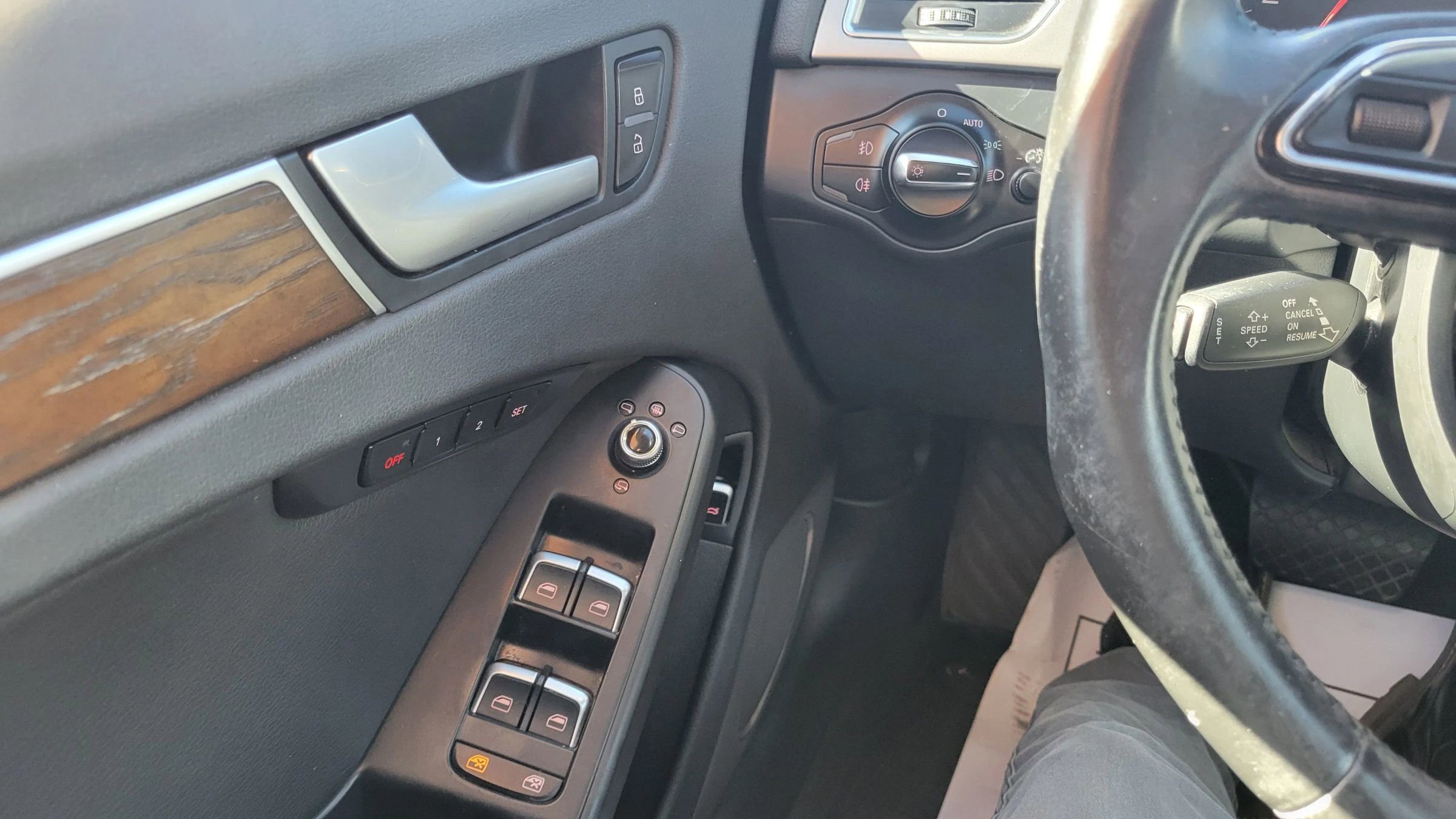 Used 2015 Audi A4 Premium Plus w/ Technology Package image 21