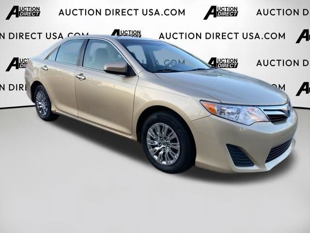 Used 2012 Toyota Camry LE FWD image 24