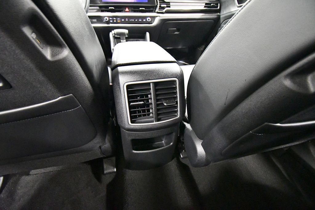 Certified 2023 Kia Sportage EX AWD/4WD image 16