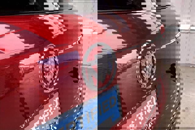 Used 2022 Buick Envision Essence w/ Safety Package image 32