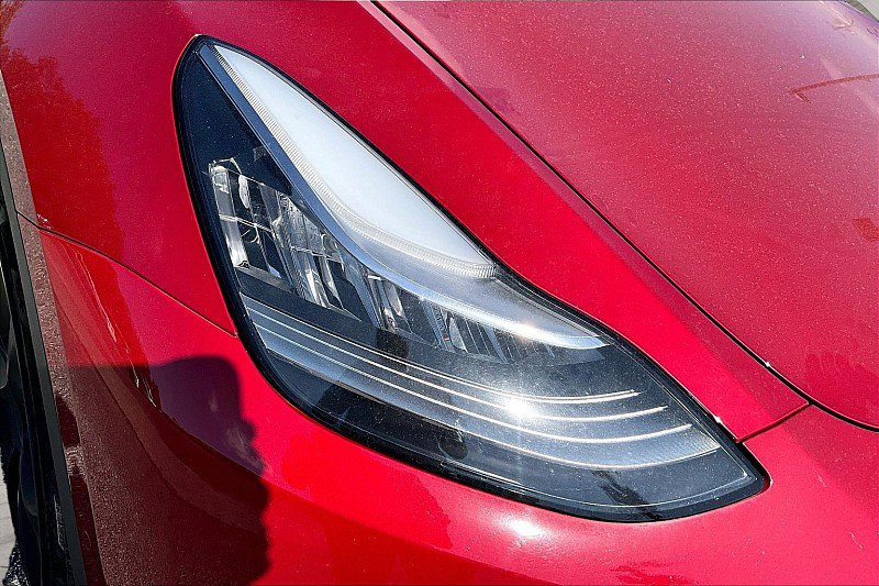 Used 2020 Tesla Model Y Long Range image 26