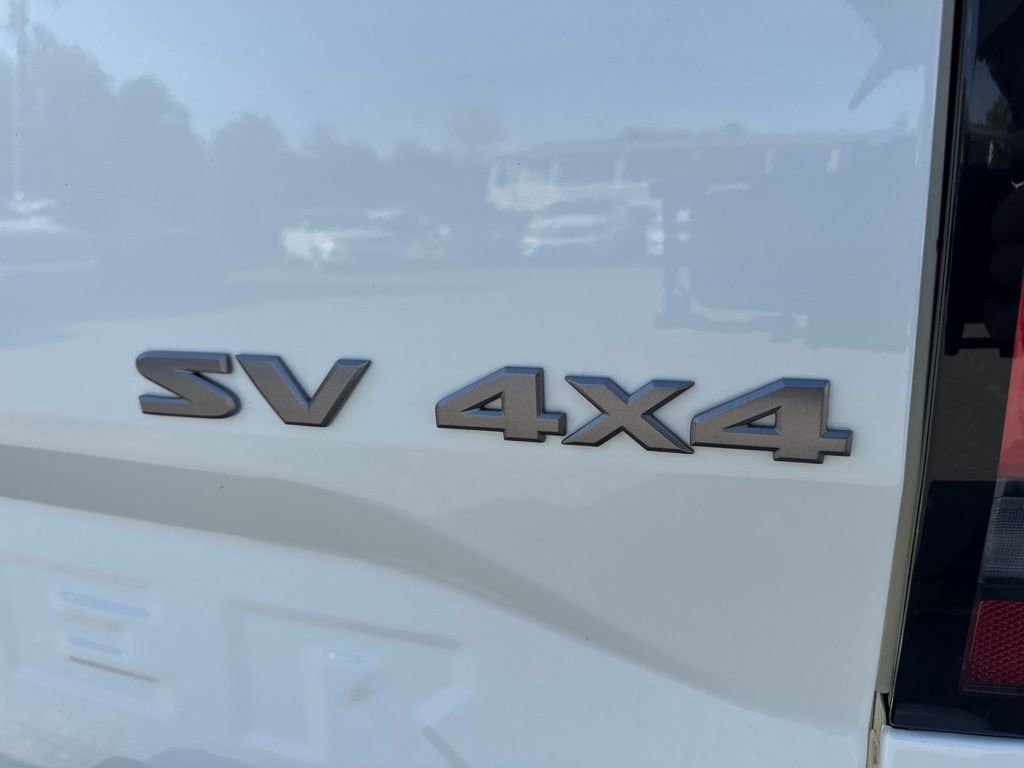 Used 2022 Nissan Frontier SV AWD/4WD image 29