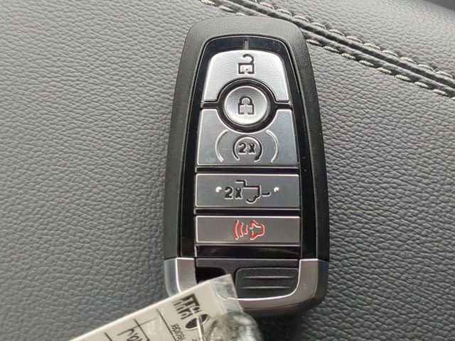 New 2026 Ford F250 Lariat w/ Lariat Ultimate Package image 31