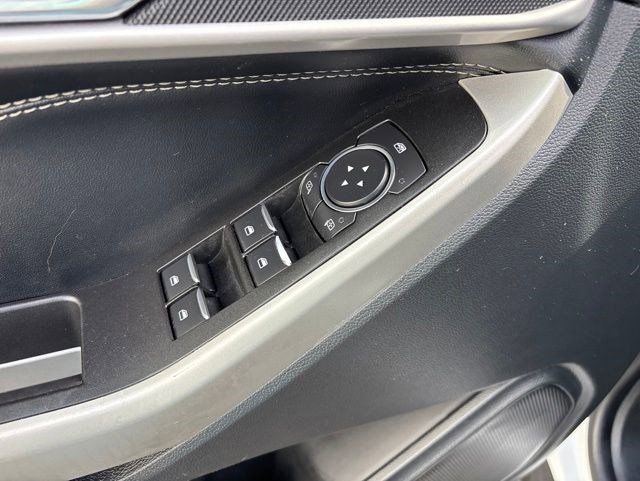 Used 2022 Ford Explorer XLT AWD/4WD image 14