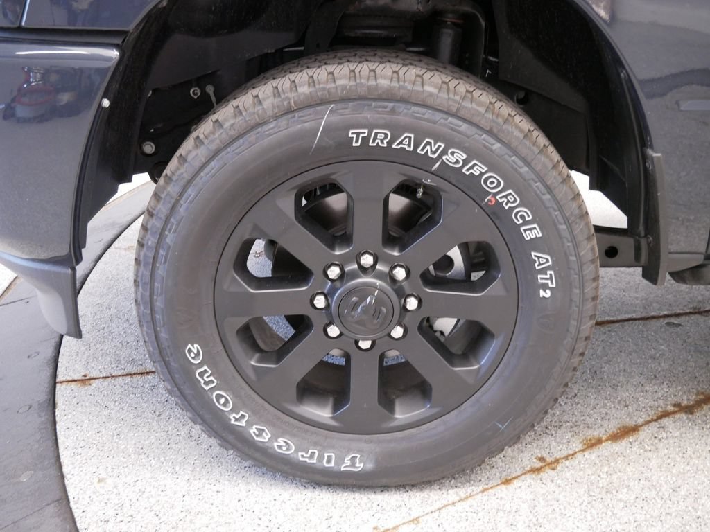 New 2026 RAM 3500 Laramie AWD/4WD image 11