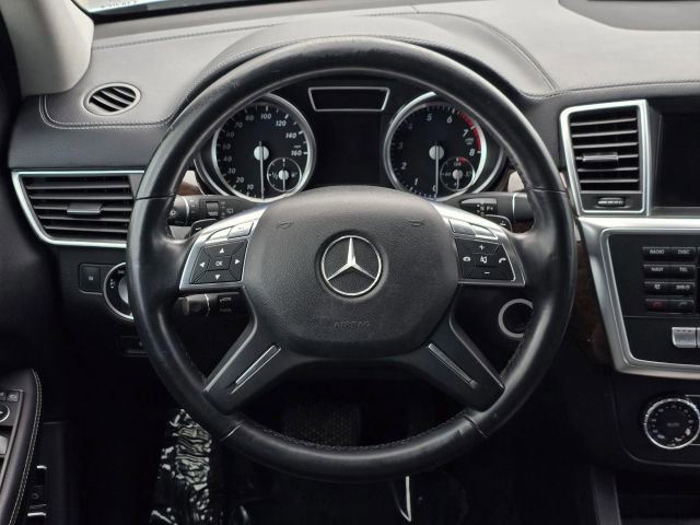 Used 2013 Mercedes-Benz GL 450 4MATIC image 23
