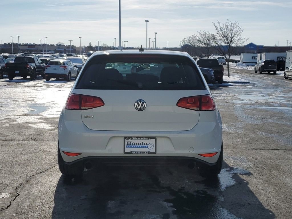 Used 2016 Volkswagen GTI S image 6