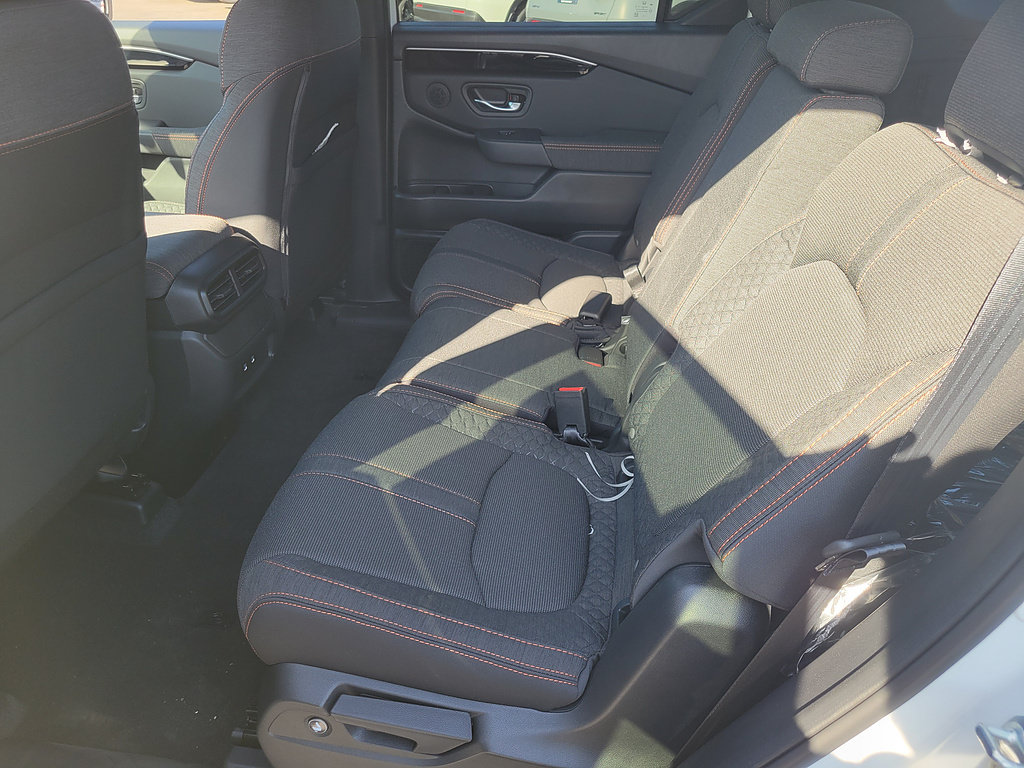 New 2026 Honda Pilot Sport image 13