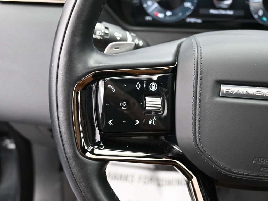 Used 2025 Land Rover Range Rover Velar S image 18