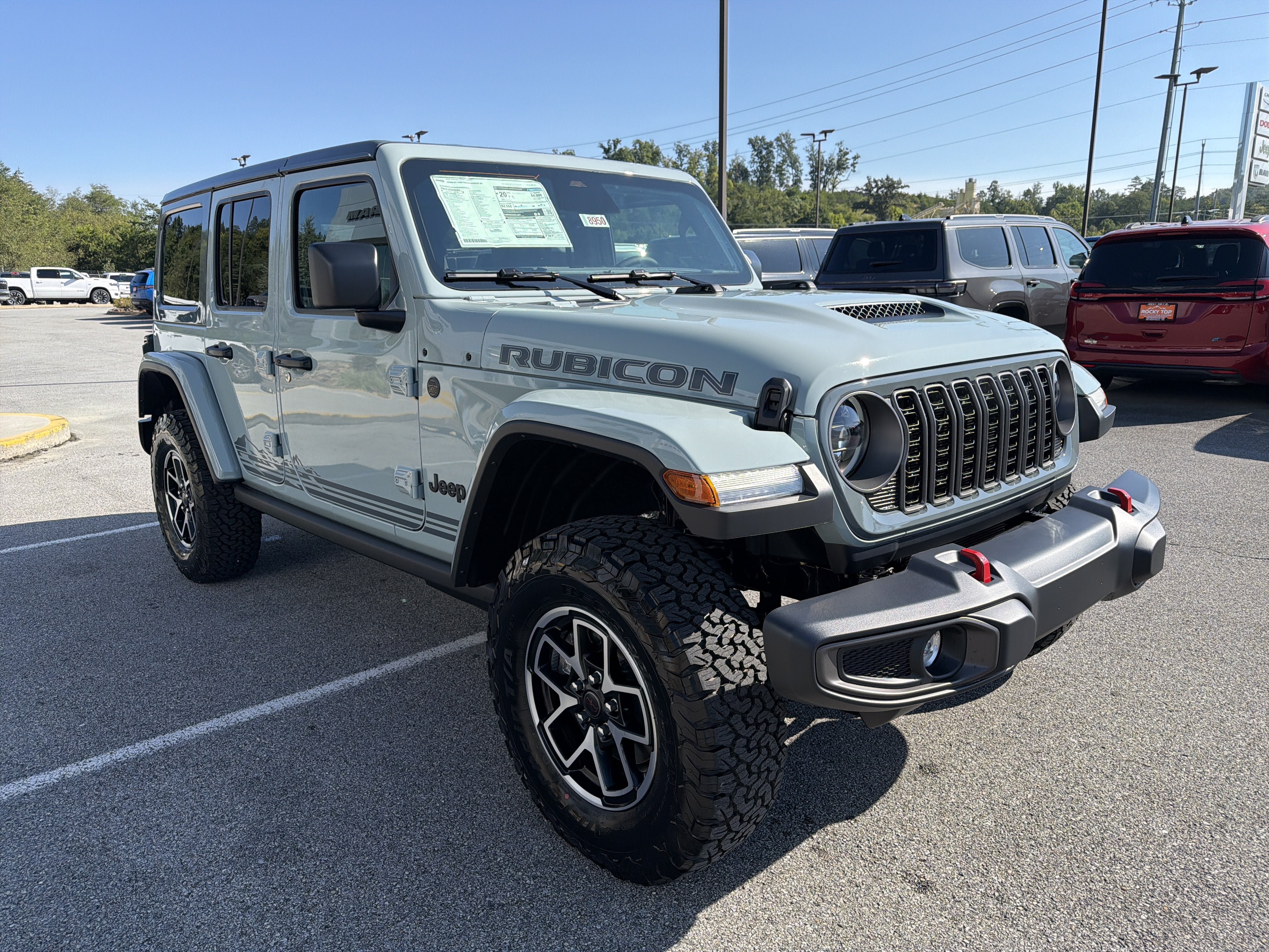 New 2026 Jeep Wrangler Unlimited Rubicon w/ Rockslide Package AWD/4WD image 5