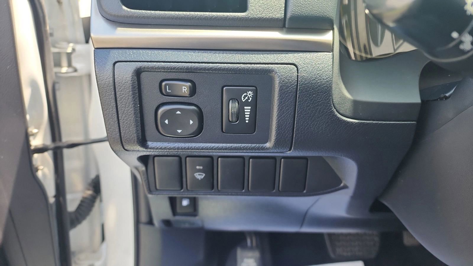 Used 2015 Lexus CT 200h image 14