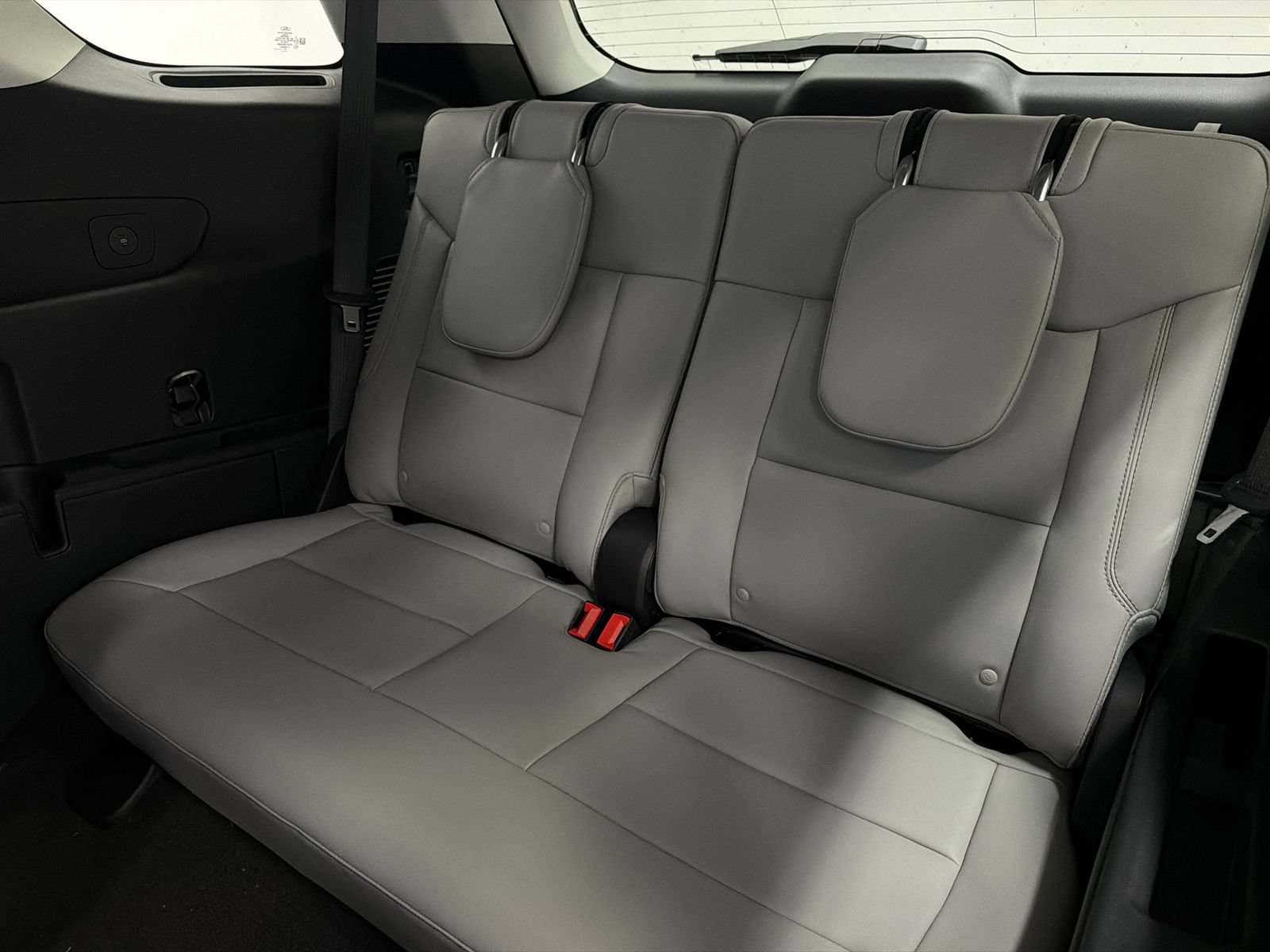 New 2026 Ford Explorer Active w/ Active Comfort Package AWD/4WD image 17