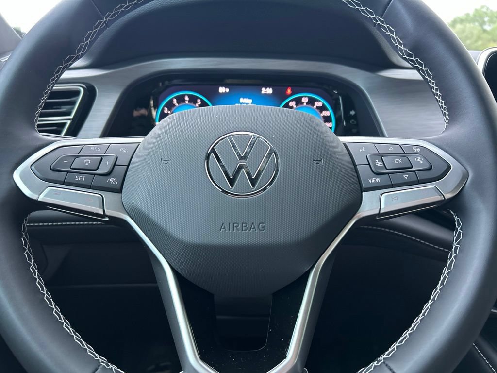 New 2026 Volkswagen Atlas Cross Sport SE FWD image 22