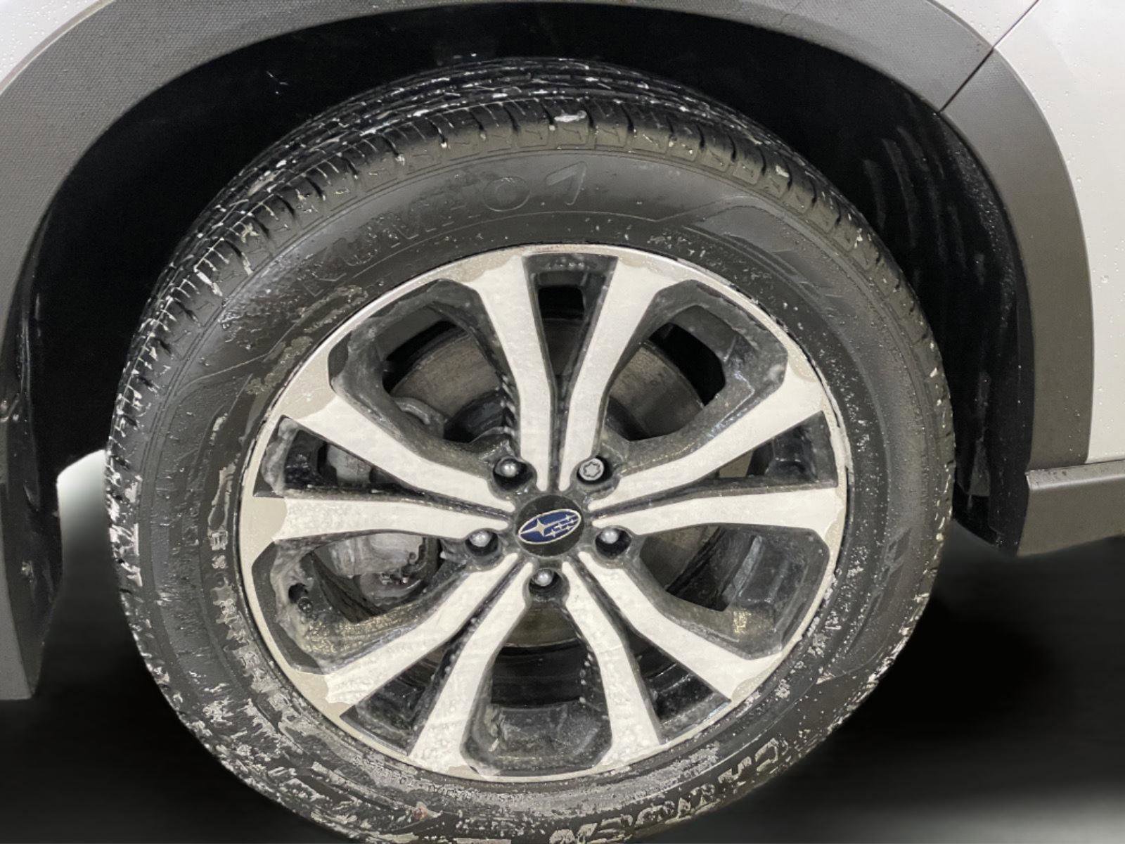 Used 2024 Subaru Forester Limited image 9