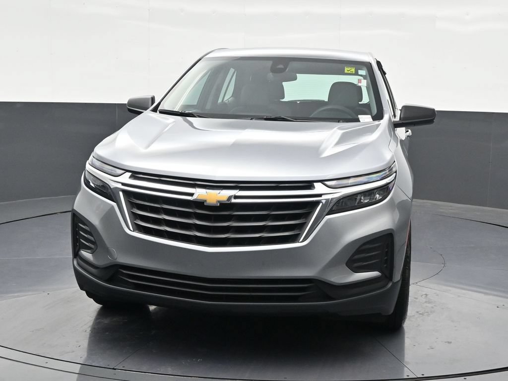 Used 2024 Chevrolet Equinox LS FWD image 9
