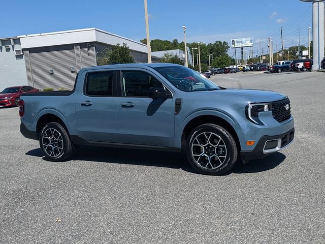 New 2025 Ford Maverick Lariat w/ 4K Tow Package AWD/4WD image 2
