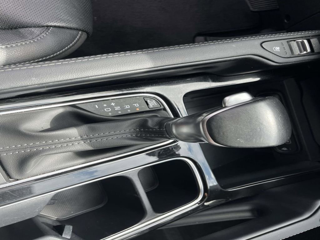 Used 2023 Kia Telluride EX w/ EX Captain's Chair Package image 26