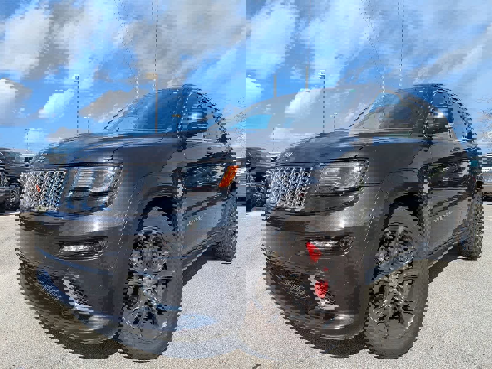 Used 2015 Jeep Grand Cherokee SRT image 1