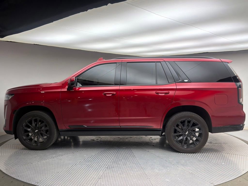 Used 2024 Cadillac Escalade Sport w/ LPO, ONYX Package image 2