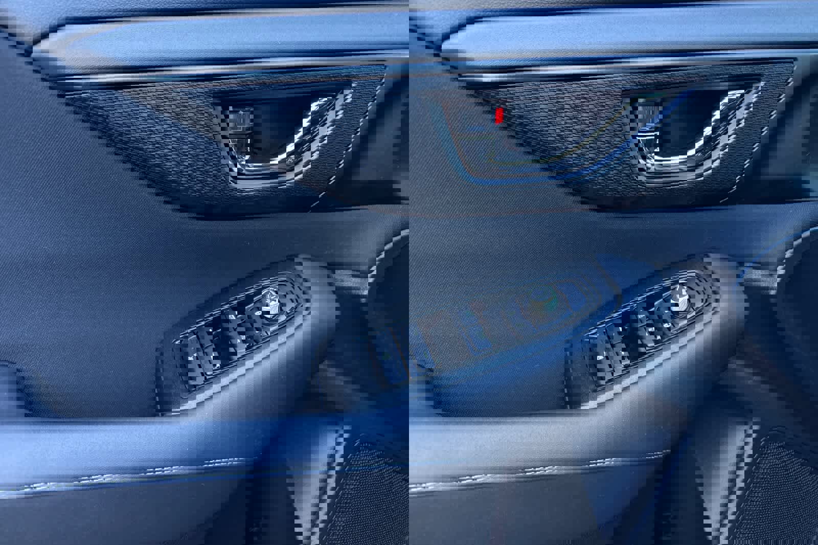 Used 2025 Subaru Legacy Premium image 12