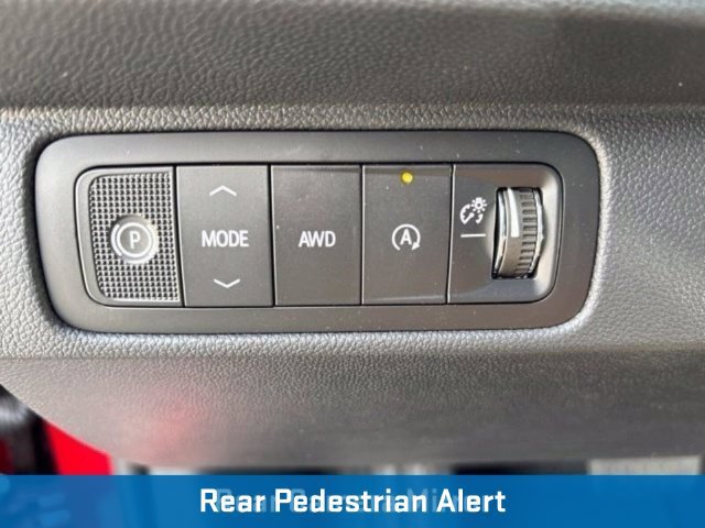 New 2027 Chevrolet Traverse Z71 w/ Driver Confidence Package AWD/4WD image 19