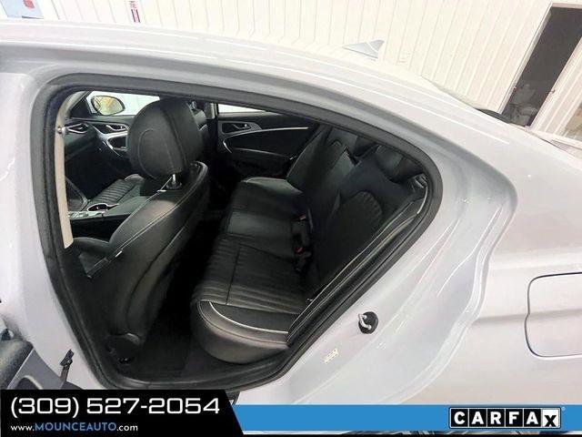 Used 2019 Genesis G70 3.3T Advanced AWD/4WD image 10