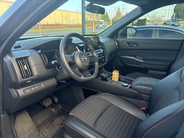 Used 2025 Nissan Pathfinder Rock Creek image 9