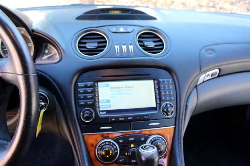 Used 2005 Mercedes-Benz SL 500 image 17