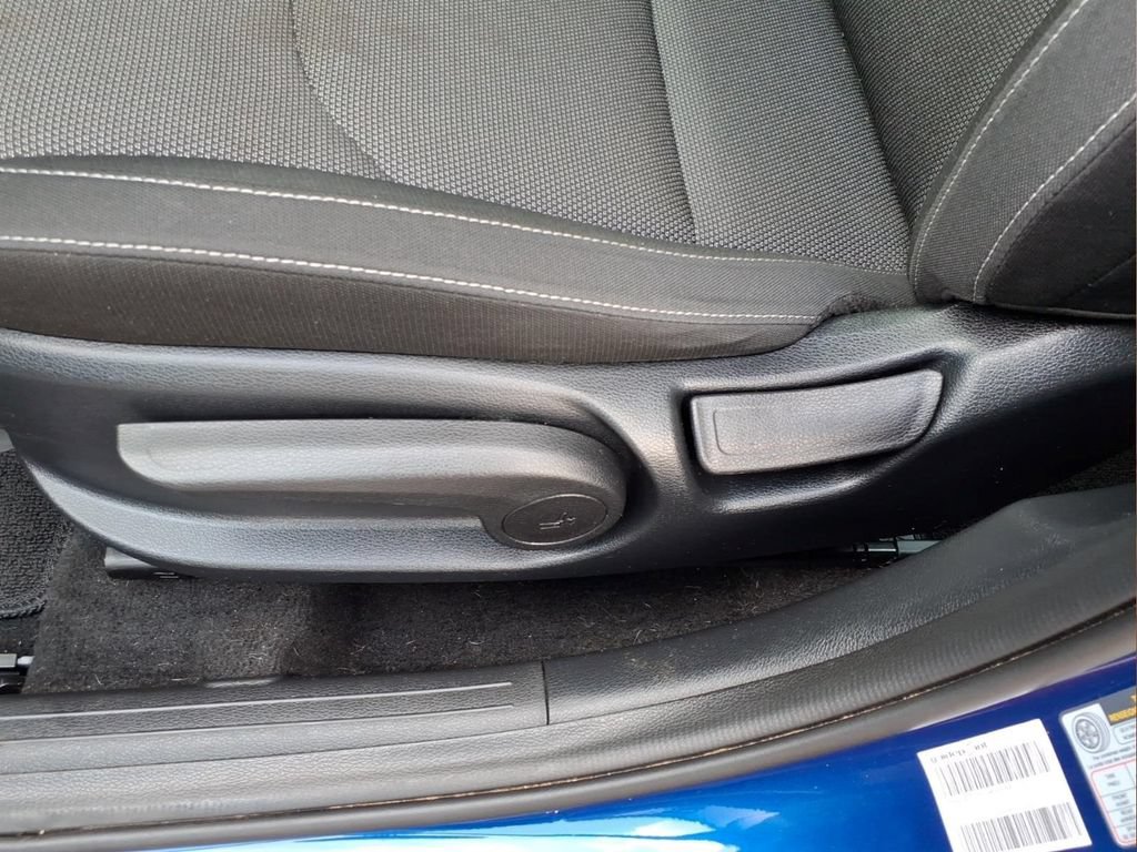 Used 2024 Kia Forte LXS w/ LXS Technology Package FWD image 19