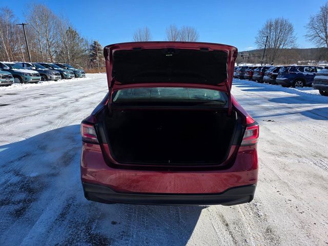 Used 2024 Subaru Legacy Limited image 10