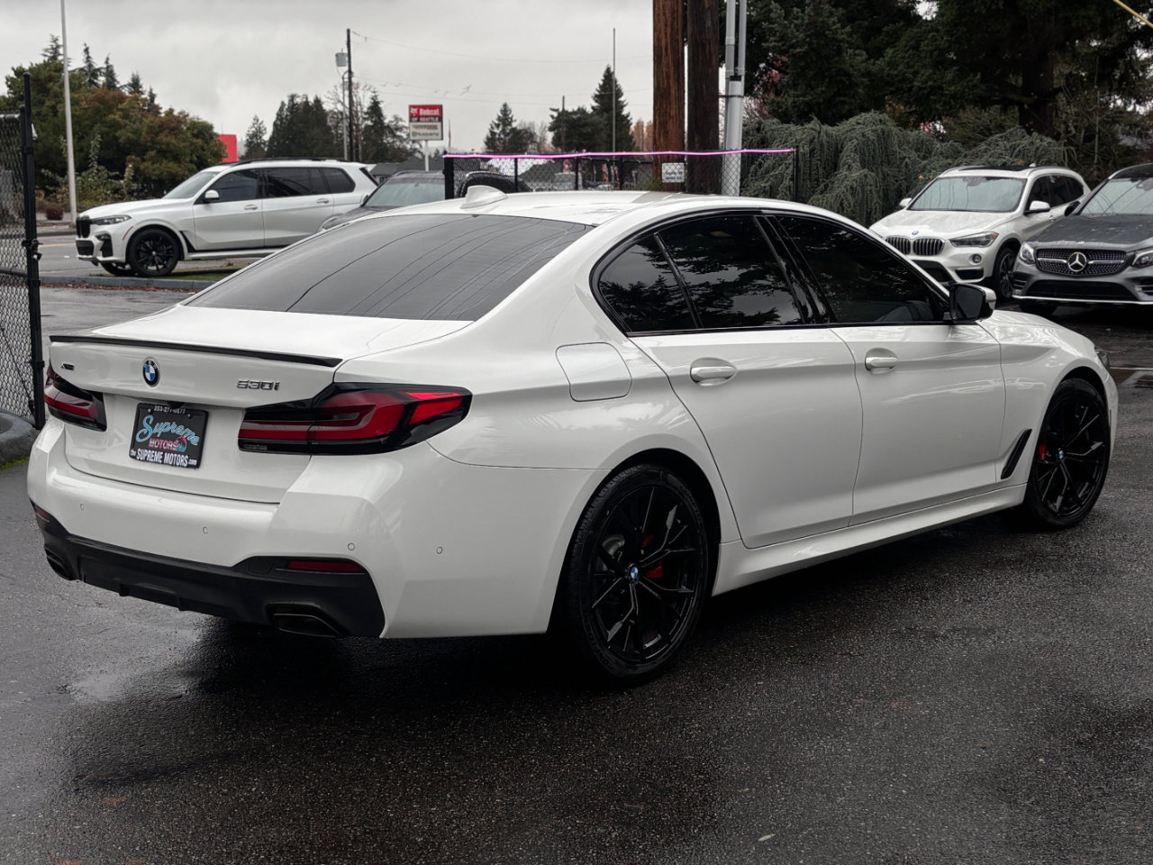 Used 2022 BMW 530i xDrive w/ M Sport Package image 33