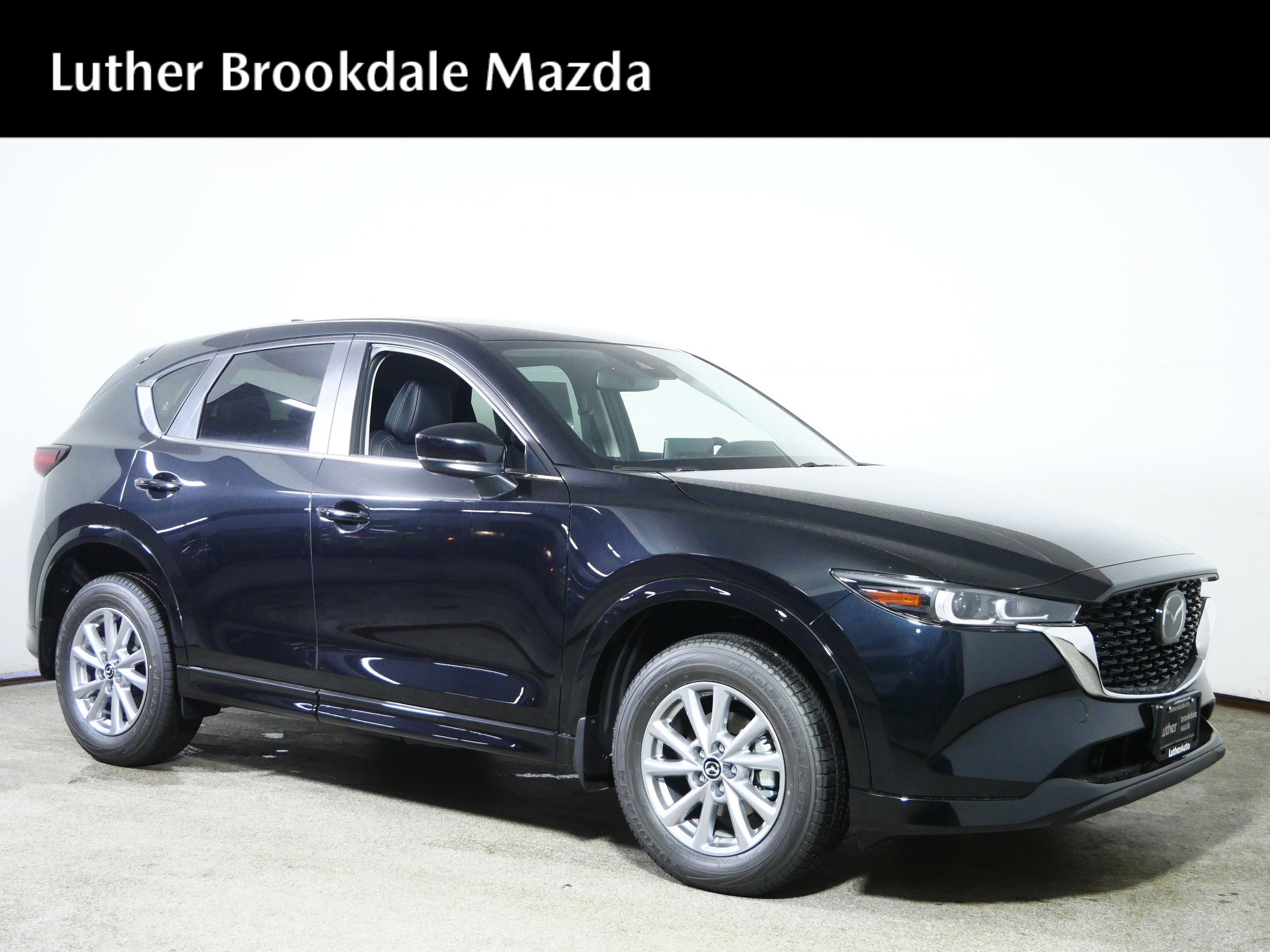 New 2025 MAZDA CX-5 AWD 2.5 S w/ Preferred Package