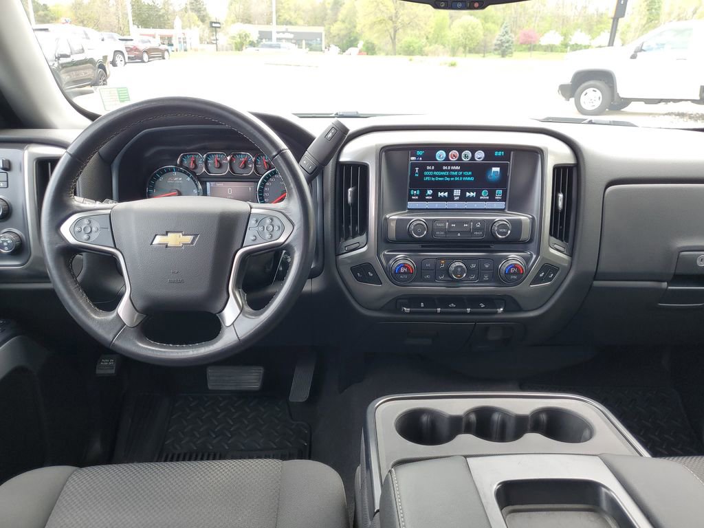 Used 2019 Chevrolet Silverado 1500 LT w/ All Star Edition AWD/4WD image 23