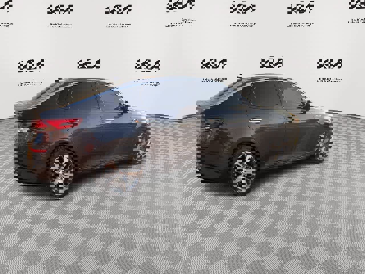 Used 2019 Kia Optima S w/ S Panoramic Sunroof Package image 9