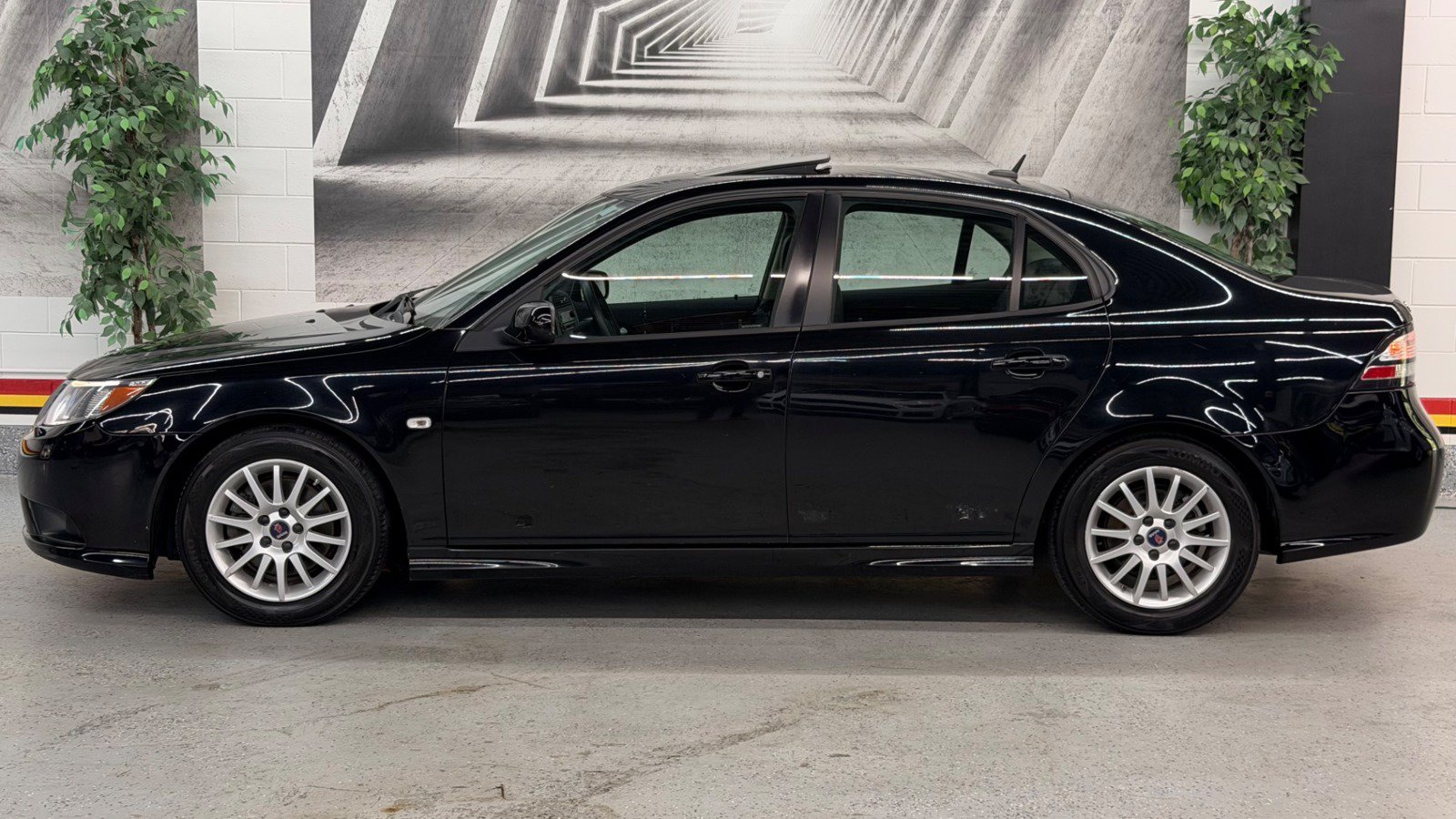 Used 2008 Saab 9-3 2.0T w/ Premium Package FWD image 5