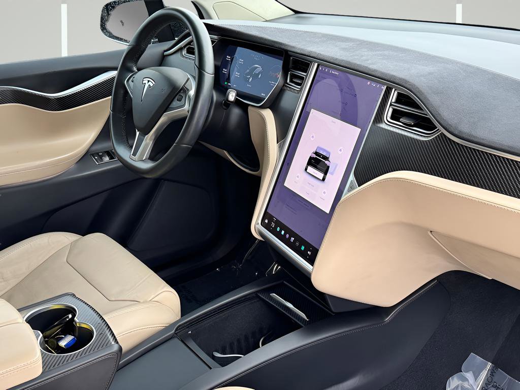 Used 2017 Tesla Model X 75D image 6
