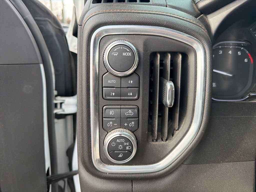 Used 2021 GMC Sierra 1500 AT4 image 14