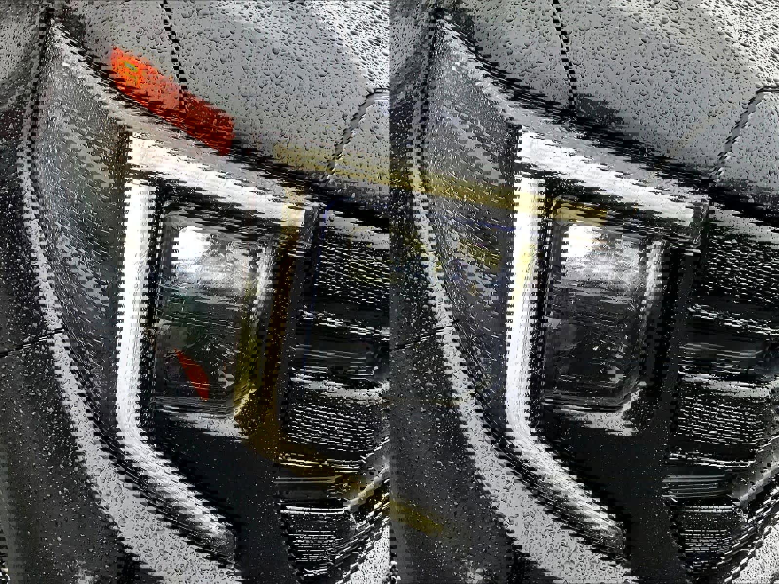 Used 2022 GMC Sierra 1500 Elevation image 32