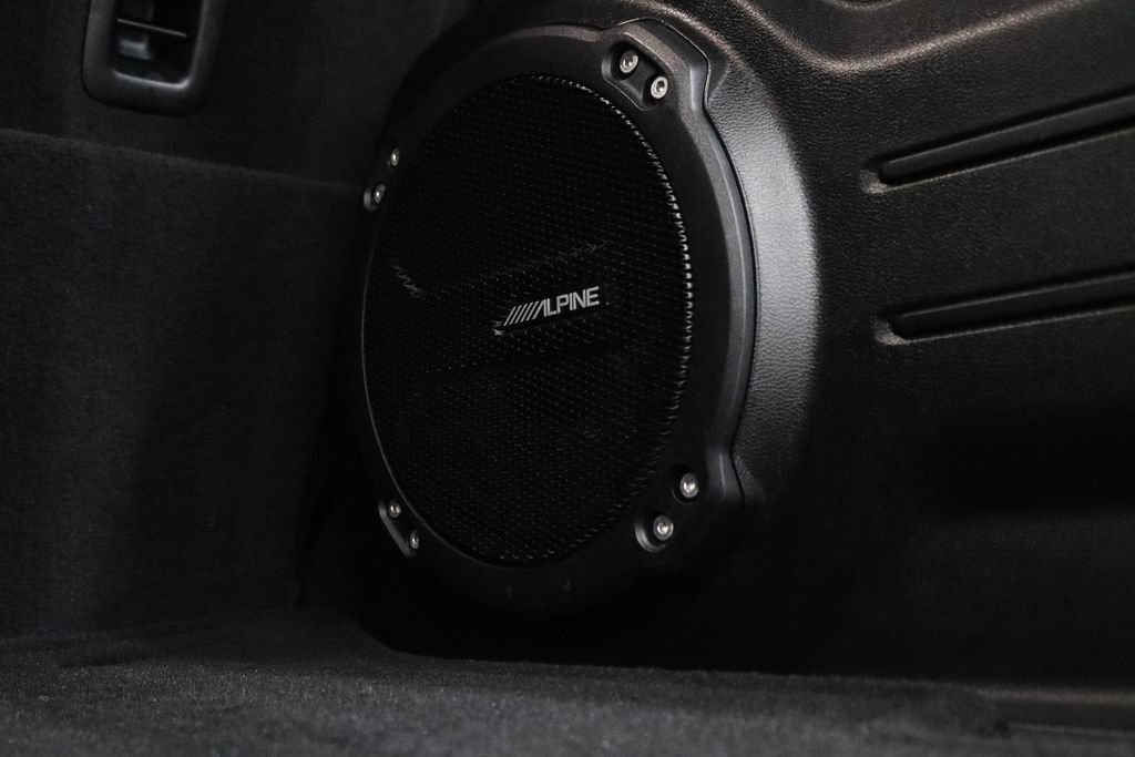Used 2018 Jeep Wrangler Unlimited Rubicon AWD/4WD image 31