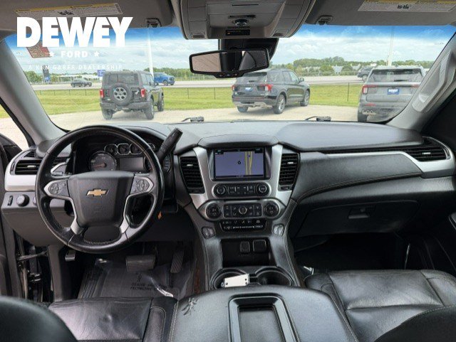 Used 2020 Chevrolet Suburban LT AWD/4WD image 26