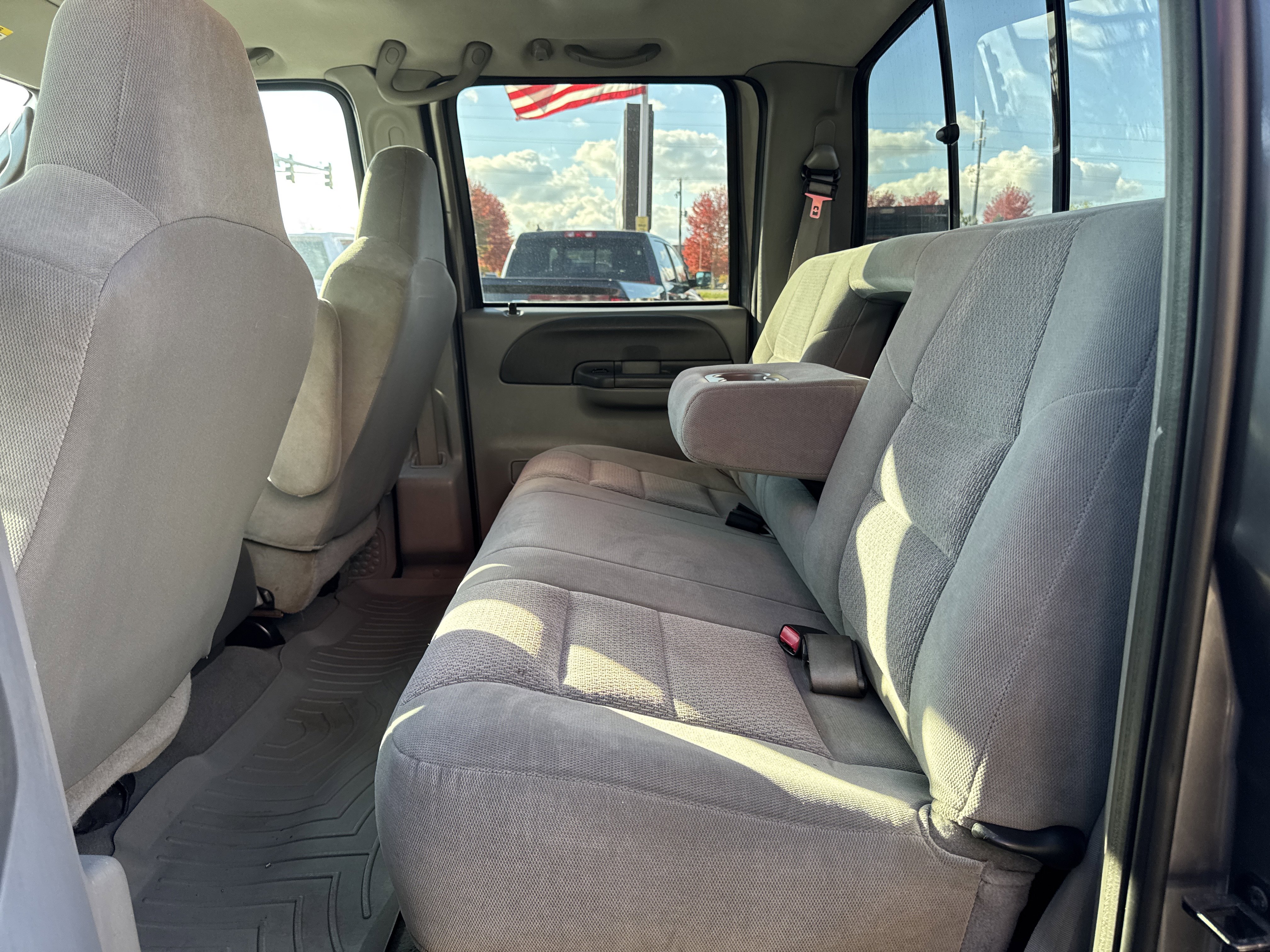 Used 2003 Ford F250 XLT image 29