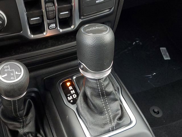 New 2025 Jeep Gladiator Sport image 32