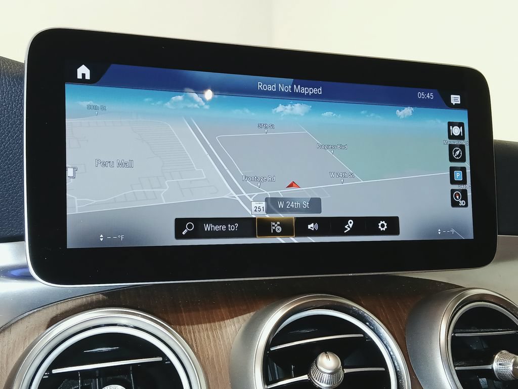 Used 2022 Mercedes-Benz GLC 300 4MATIC image 21