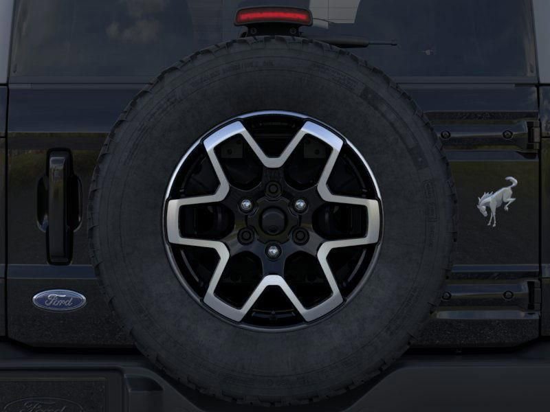 New 2025 Ford Bronco Outer Banks image 24